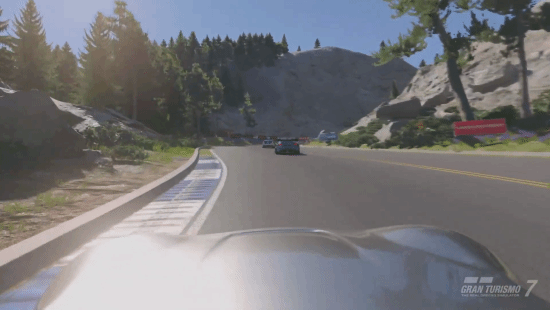 引擎盖车神！《GT7VR》驾驶某些汽车时会有奇怪视角