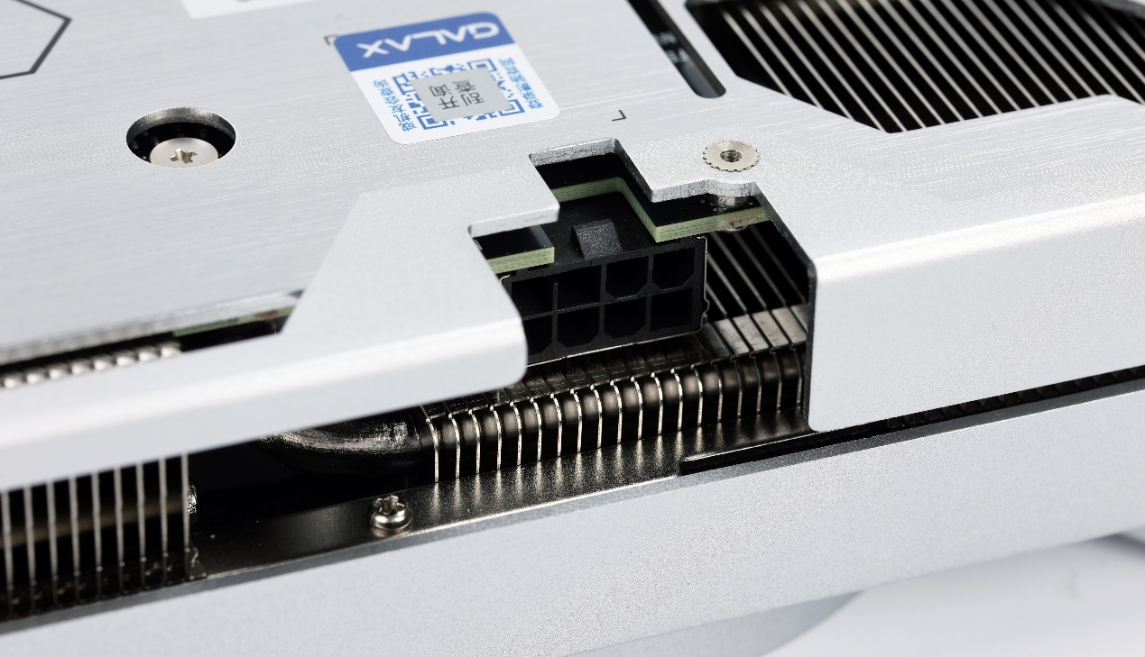 40系光追升级首选！影驰 GeForce RTX™ 4070评测开箱