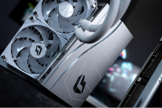 七彩虹多款RTX 4070显卡发售，售价4799元起！