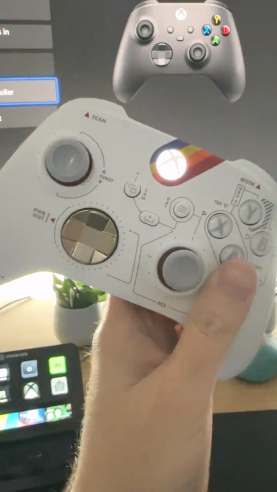 Xbox《星空》限量手柄透明扳机超酷！能看内部零件震动