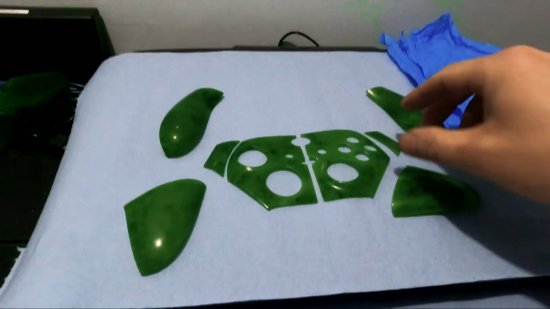 Xbox公布《卧龙》定制手柄：中国工艺 翡翠打造！