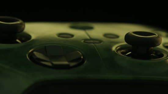 Xbox公布《卧龙》定制手柄：中国工艺 翡翠打造！