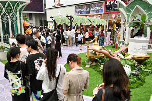原神科颜氏巡林奇遇联动快闪店明日开启杭州站
