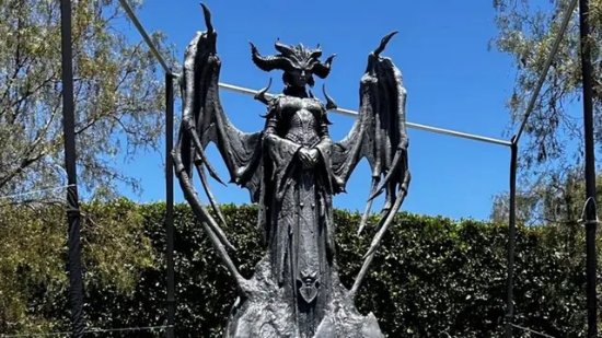《暗黑破坏神4》雕像刻名活动出问题！数十玩家被排除在外